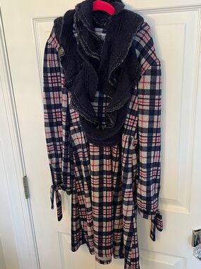 Knitworks Navy Knit Scarf Dress Set with Plaid Lining and Metallic Thread